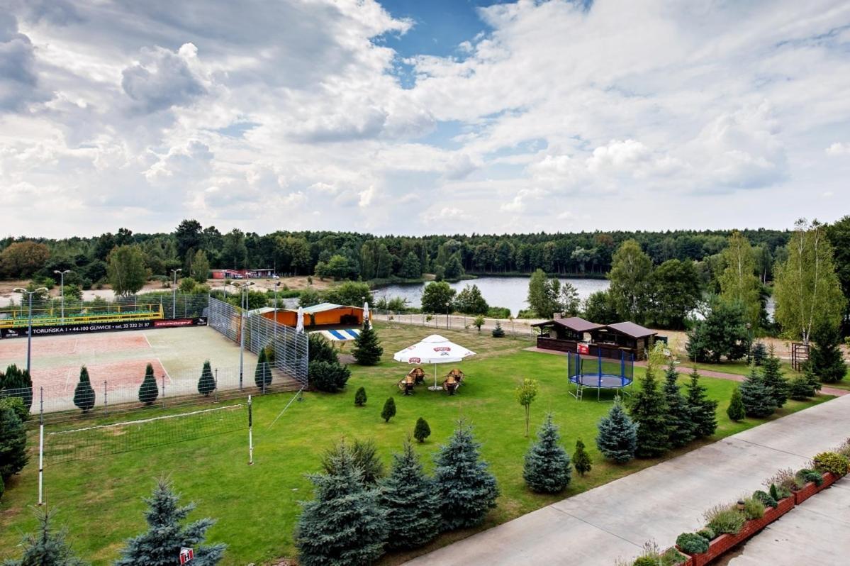 Kompleks Noclegowo-Gastronomiczny Laguna Niewiesze Bagian luar foto